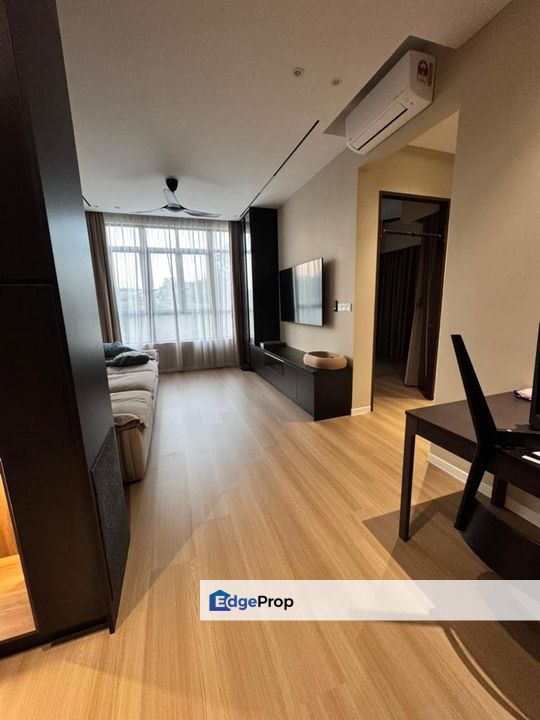 Zentro Residences 969sqft | Fully Renovated Modern 3R2B | Designer Interior | Move-In Condition | RM3,300/month, Selangor, Puchong South