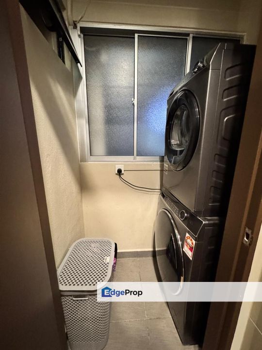 Zentro Residences 969sqft | Fully Renovated Modern 3R2B | Designer Interior | Move-In Condition | RM3,300/month, Selangor, Puchong South