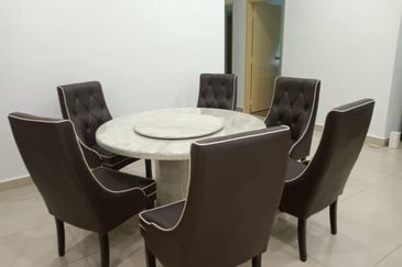 Queens Residences Q2