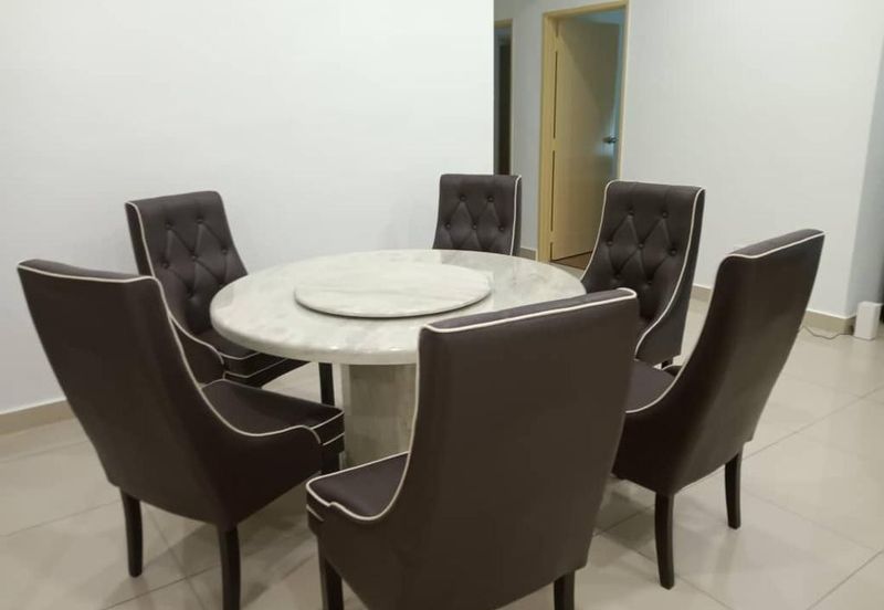 Queens Residences Q2