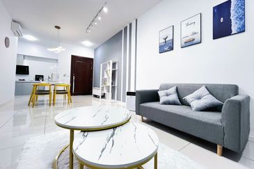 Queens Residences Q2