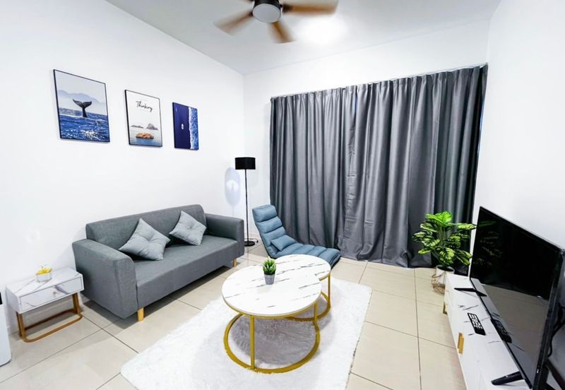 Queens Residences Q2