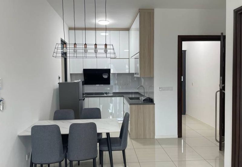 Queens Residences Q2