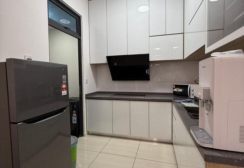 Queens Residences Q2