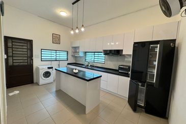 YARRA PARK WESTFIELD