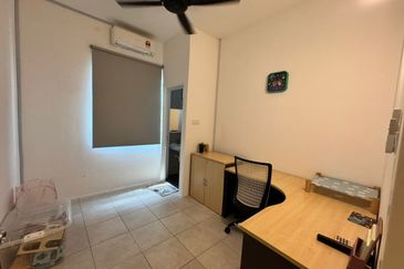 YARRA PARK WESTFIELD