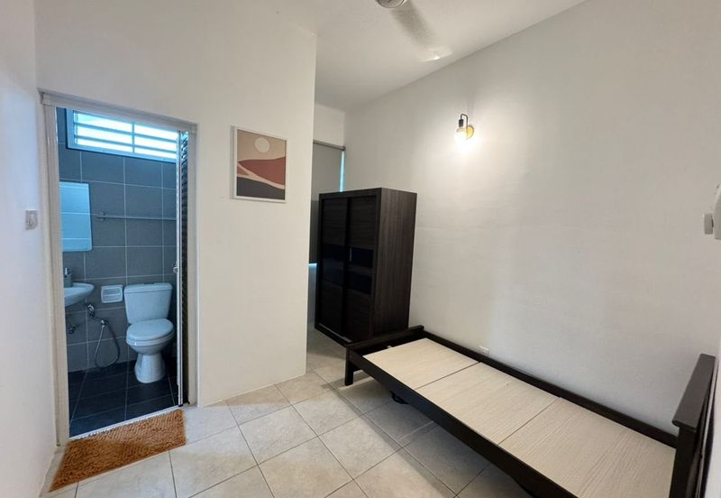 YARRA PARK WESTFIELD