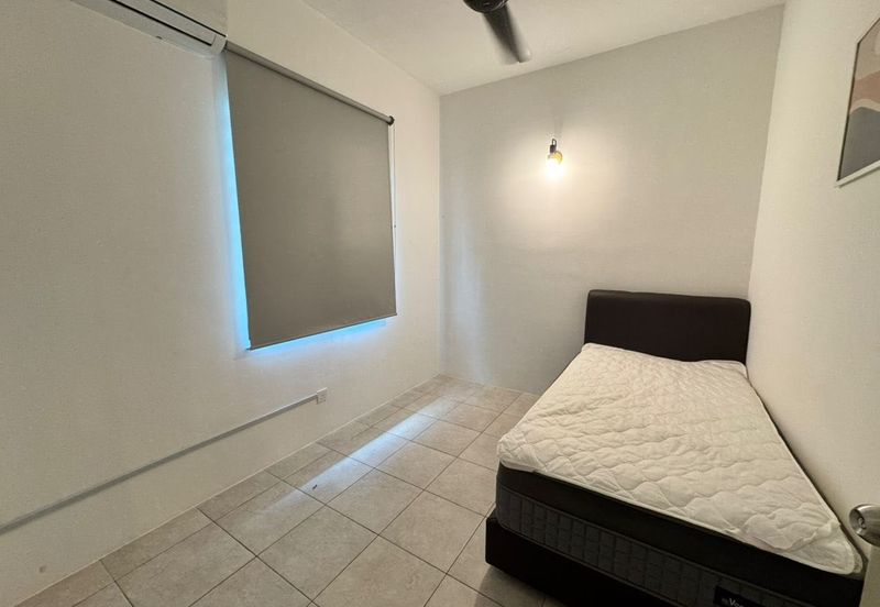 YARRA PARK WESTFIELD