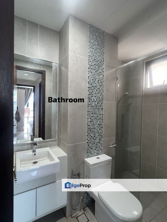 Queen WaterFront Q2 Condo For Rent Fully Furnish Banyan Lepas , Penang, Bayan Lepas