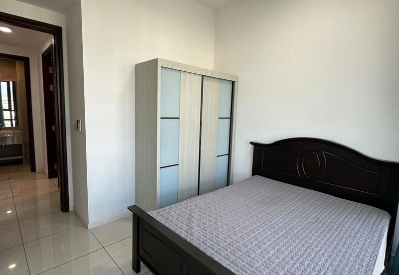 Queens Residences Q2