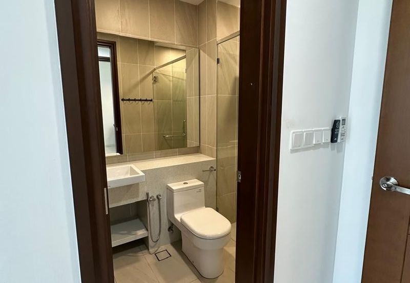 Queens Residences Q2