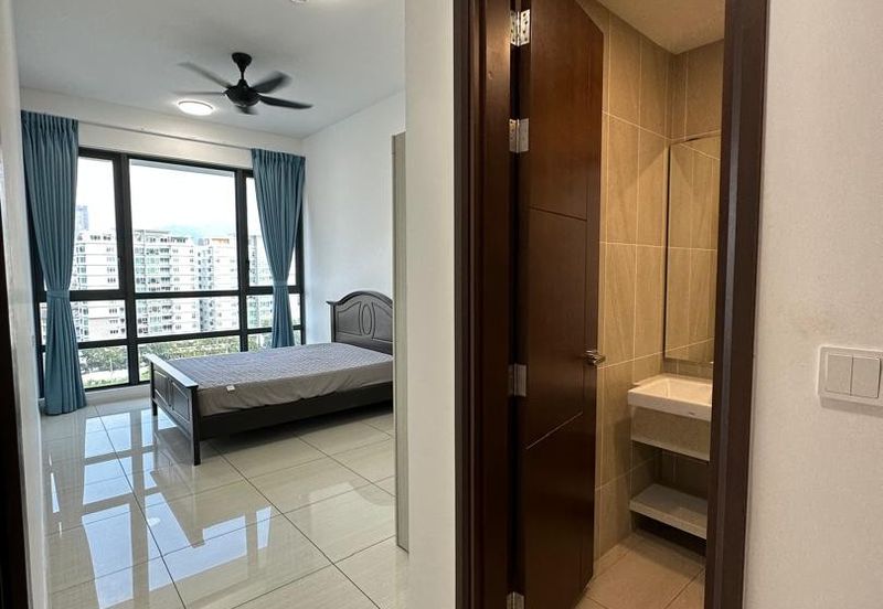 Queens Residences Q2