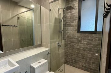 Queens Residences Q2