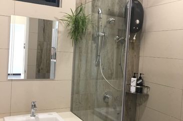 Pinnacle Penang, Bukit Gambir