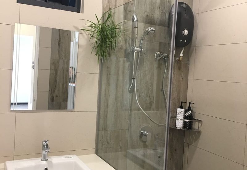 Pinnacle Penang, Bukit Gambir