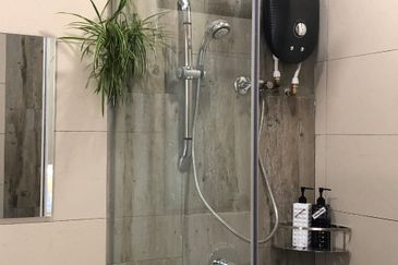 Pinnacle Penang, Bukit Gambir