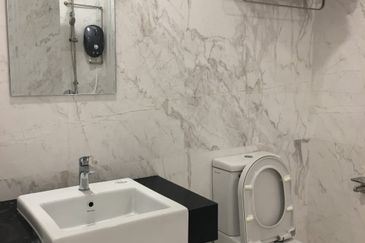 Pinnacle Penang, Bukit Gambir