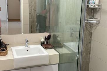 Pinnacle Penang, Bukit Gambir