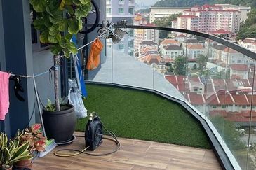 Pinnacle Penang, Bukit Gambir