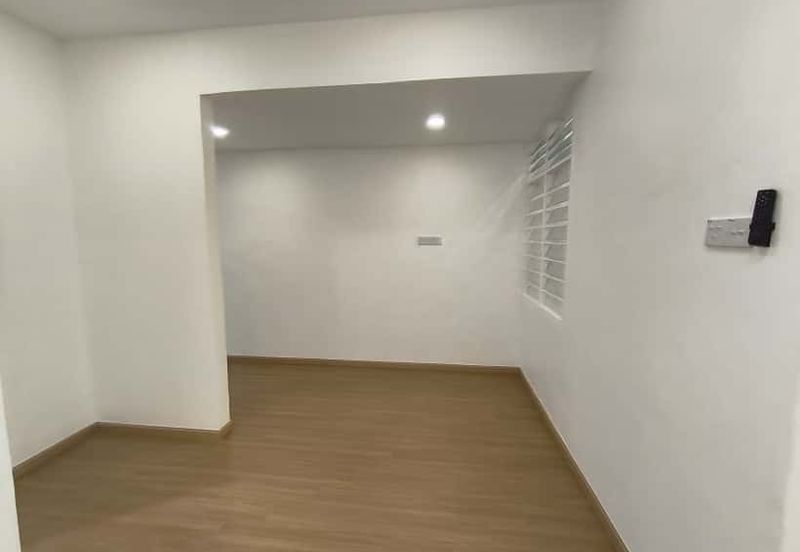 Taman Desa Aman Sungai Lalang Long Car Porch Cuci Kaki Masuk Rumah Boleh Full Loan Setingkat Ruumah