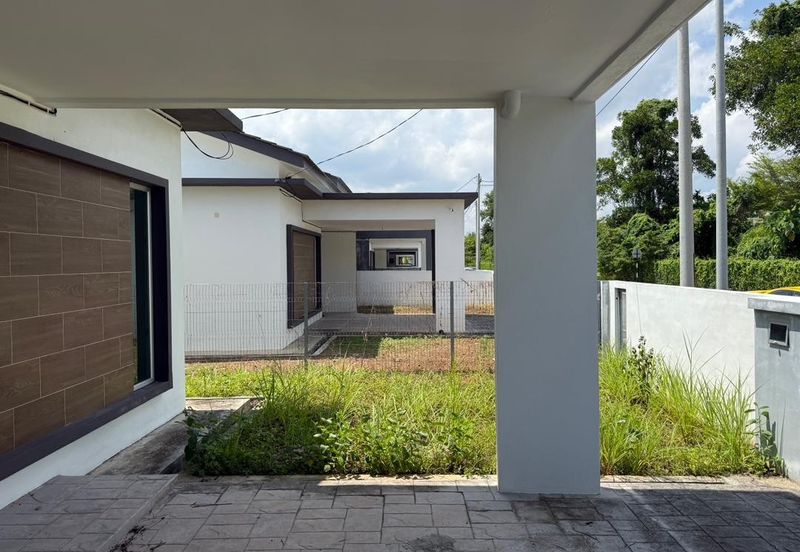 YARRA PARK WESTFIELD