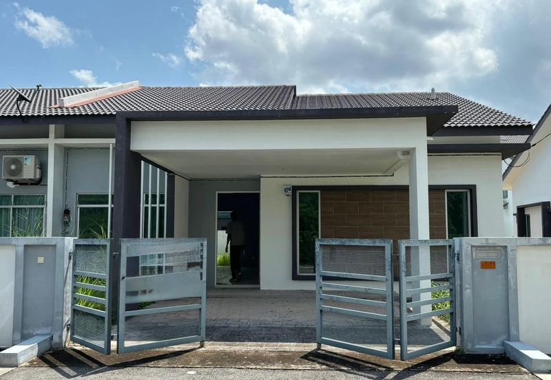 YARRA PARK WESTFIELD