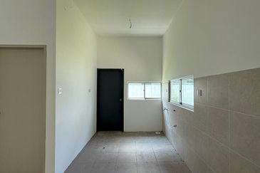 YARRA PARK WESTFIELD