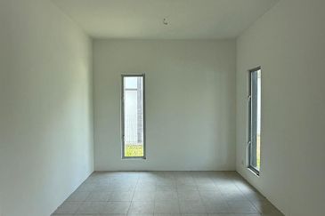 YARRA PARK WESTFIELD