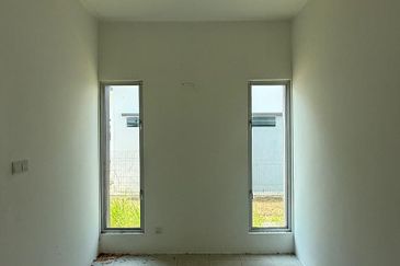 YARRA PARK WESTFIELD