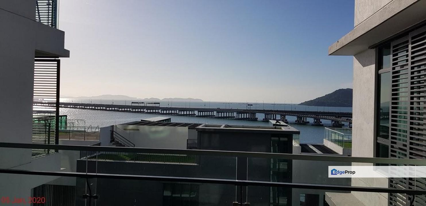 The Light Collection 3 Fully Furnish Seaview Unit , Penang, Gelugor