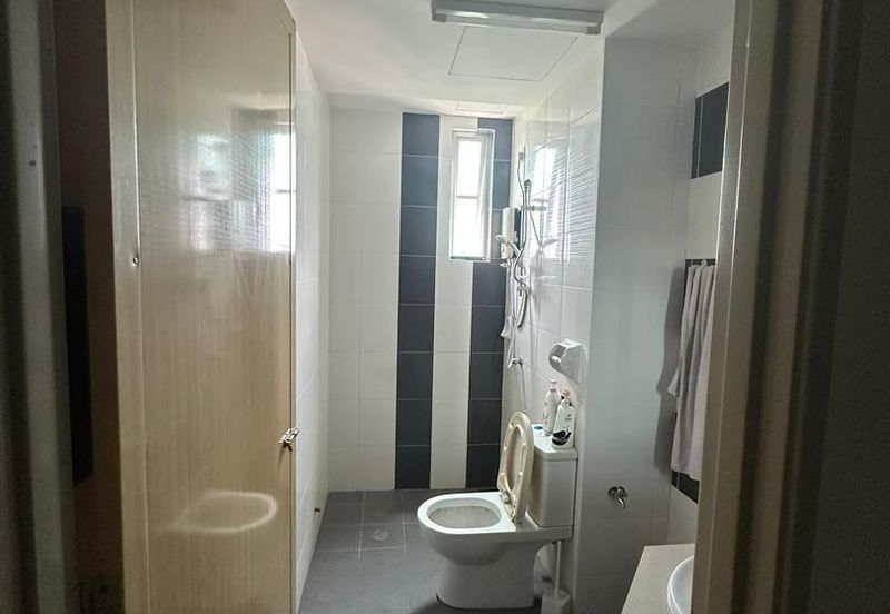 Royale Infinity @ Tambun Royale City