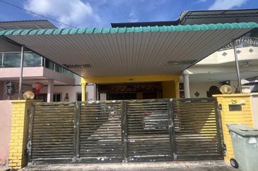 Persiaran Pantai Jerjak 8