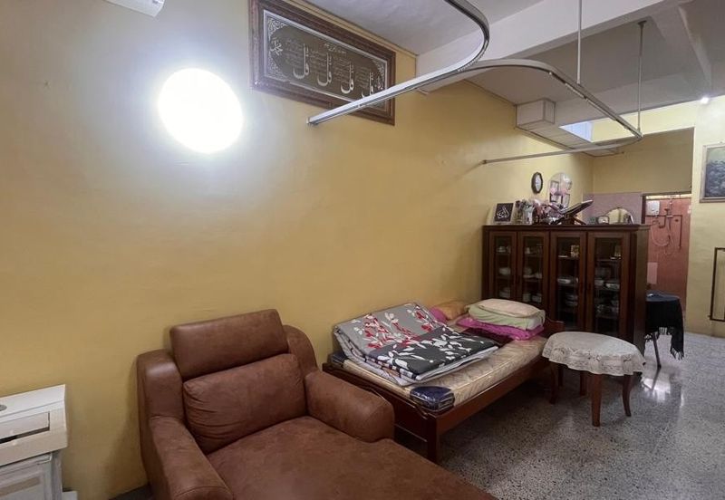 Persiaran Pantai Jerjak 8