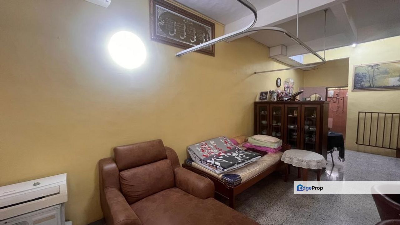 Pantai Jerjak Sungai Nibong 2 Storey Terrace For Sales , Penang, Sungai Nibong