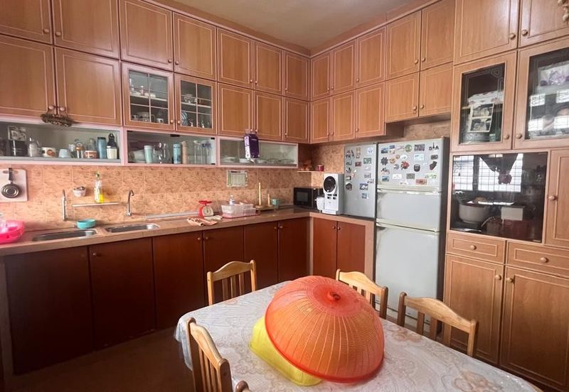 Persiaran Pantai Jerjak 8