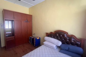 Persiaran Pantai Jerjak 8