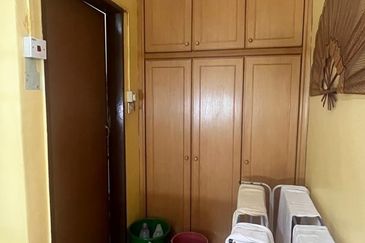 Persiaran Pantai Jerjak 8