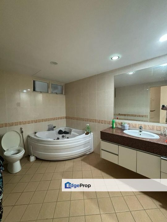 Putra marine Condominium Queensbay Banyan Lepas For Sales For Rent, Penang, Sungai Nibong