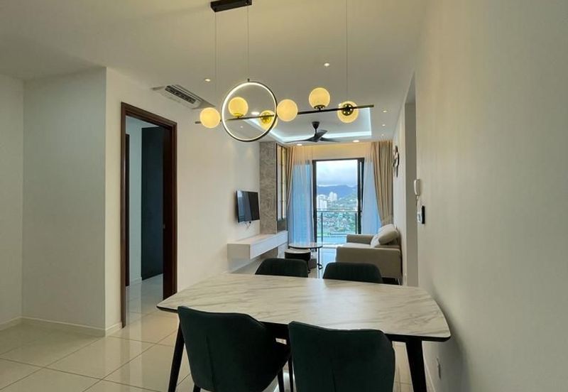 Queens Residences Q2