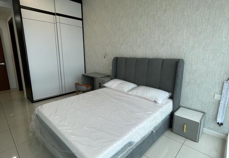 Queens Residences Q2