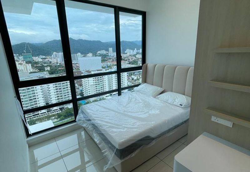 Queens Residences Q2