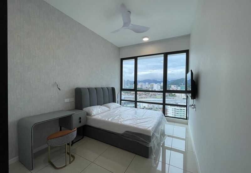 Queens Residences Q2