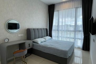 Queens Residences Q2