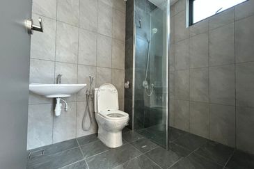 Sierra, Bukit Banyan