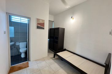 YARRA PARK WESTFIELD