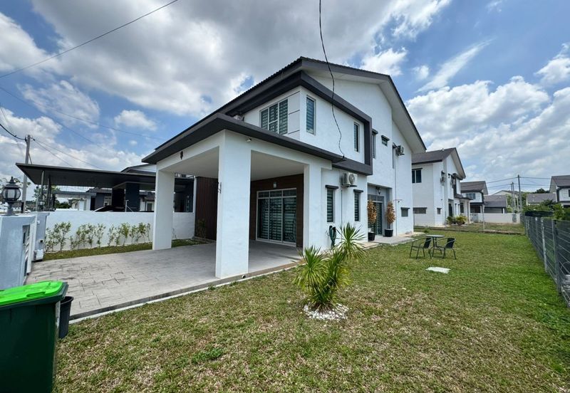 YARRA PARK WESTFIELD