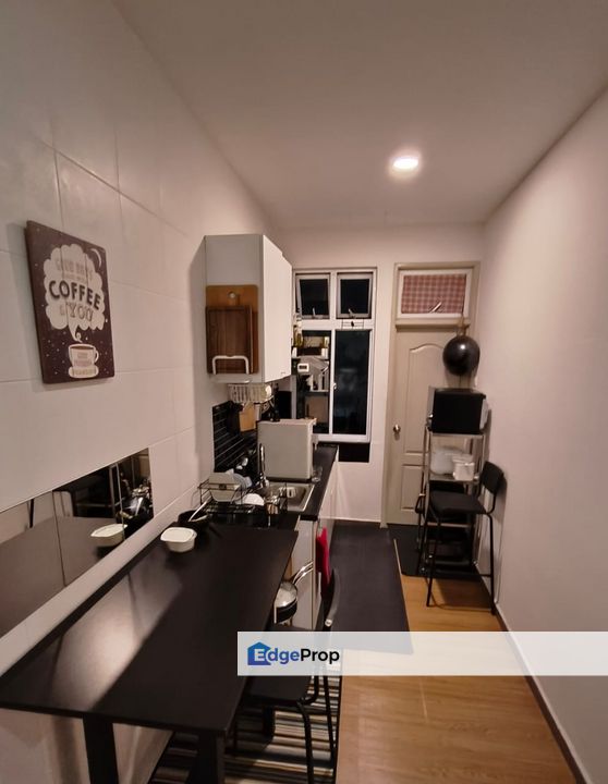 The Senai Garden, Senai, Johor, 1+1 Bedroom, Move in Condition, 24 Hours Gated Guarded, Johor, Senai