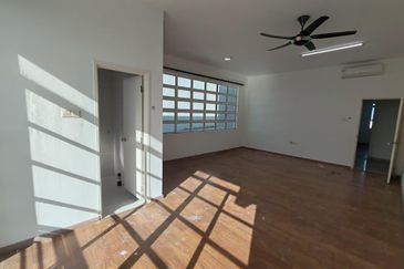 Nusa Heights (Nusa Puncak)