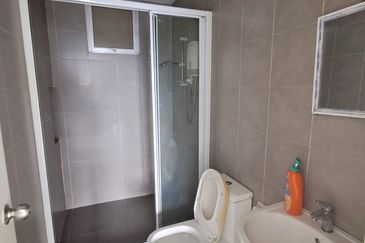 Savanna Executive Suites @ Southville City