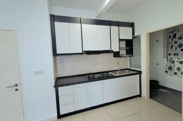 Savanna Executive Suites @ Southville City